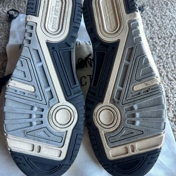 Golden Goose Women’s Forty-Two - Picture 5 of 5